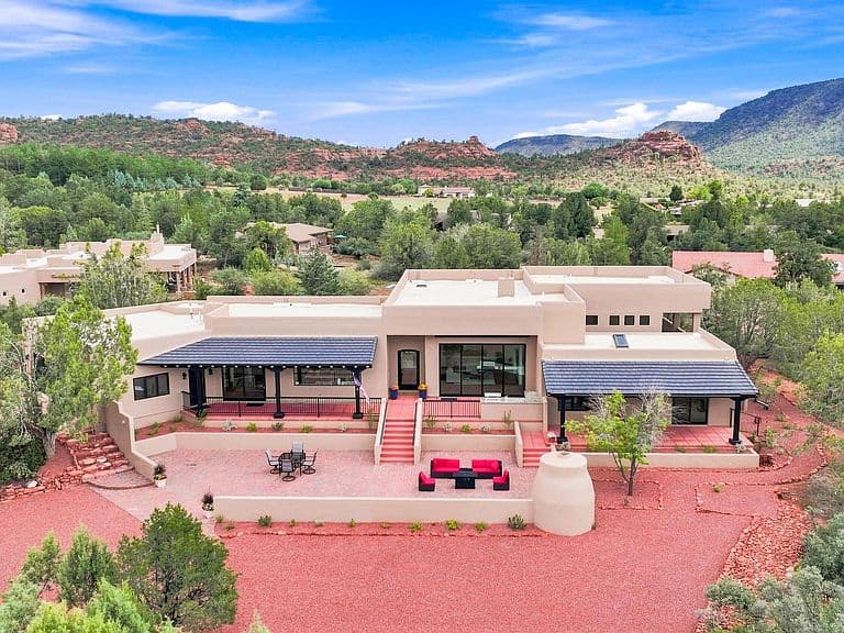 185 Red Rock Drive photo 5