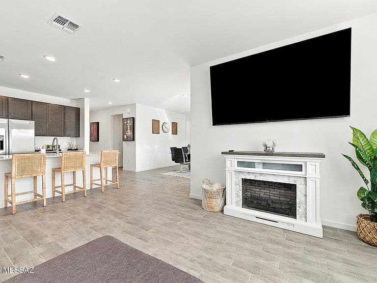 7970 S Borealis Way photo 2
