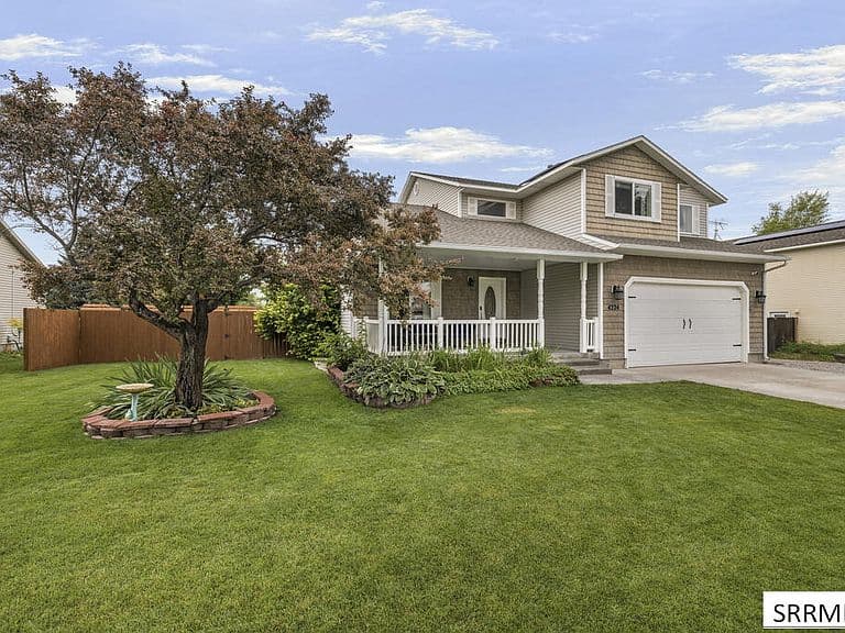 4224 Forest Glen Dr photo 3