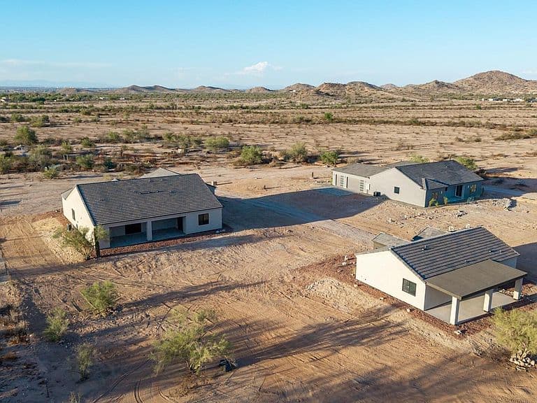 19419 W RUSTLER Road photo 5