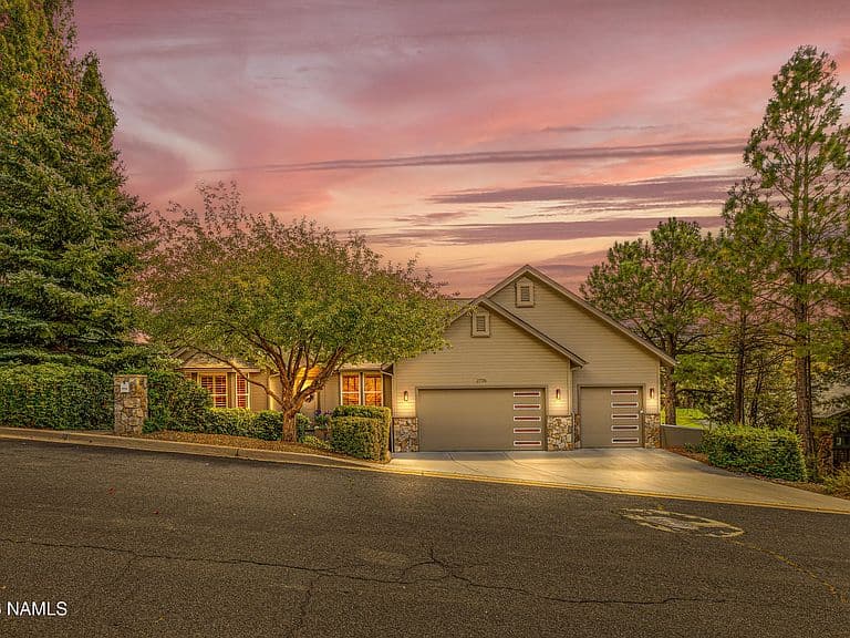 2778 N Sandstone Way photo 3