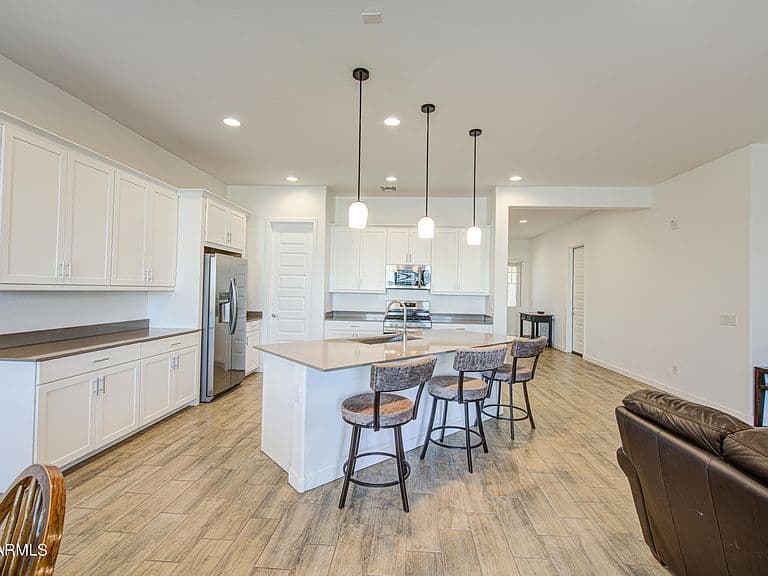3964 E KENLEY Lane photo 4
