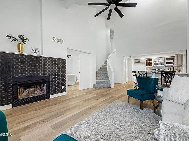 3302 E AIRE LIBRE Avenue #102 photo 1
