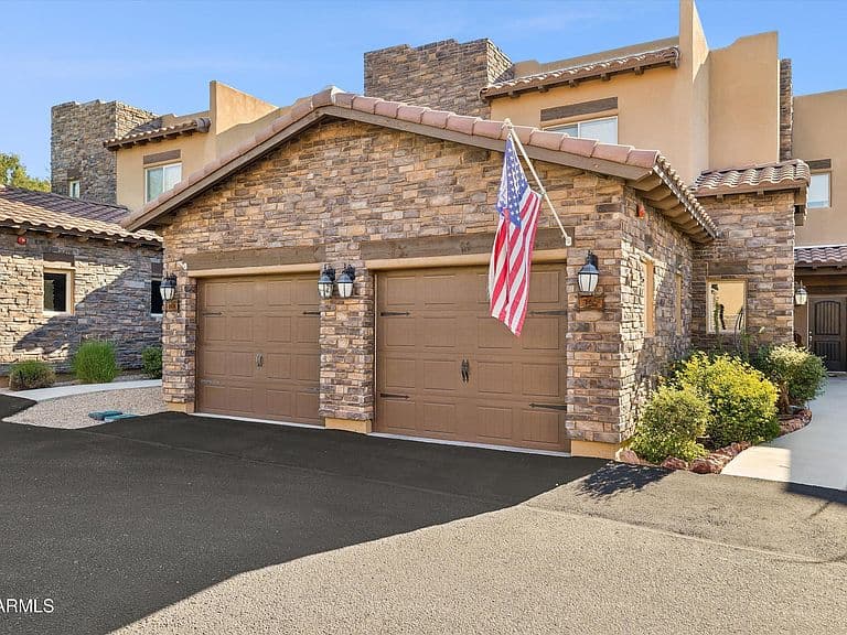 6145 E CAVE CREEK Road #109 photo 1