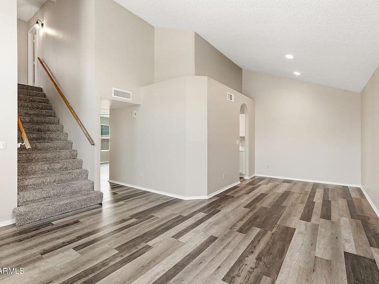 15022 S 28TH Street photo 3