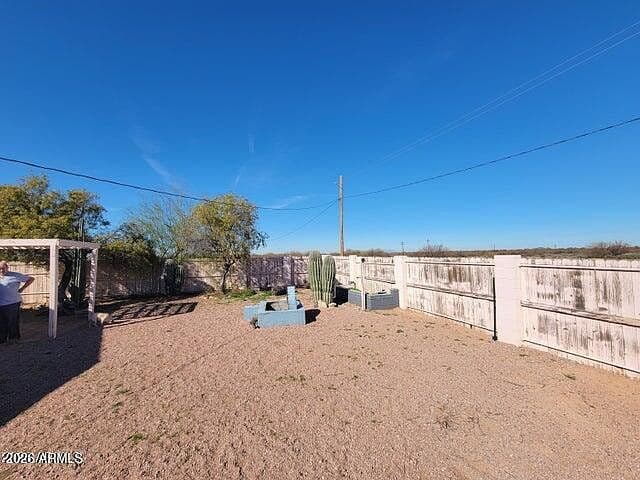 25614 W MCNARY Drive photo 5