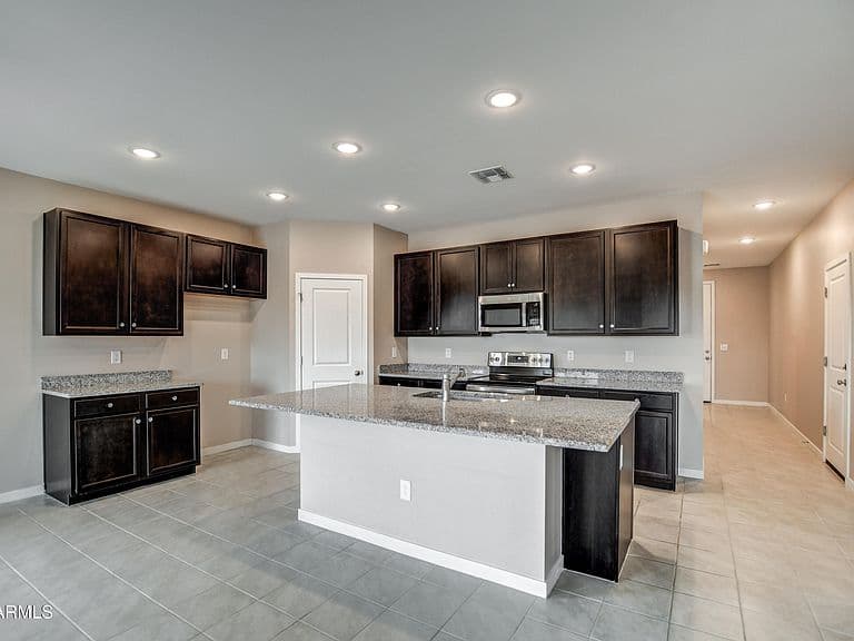 42420 W ROJO Street photo 1