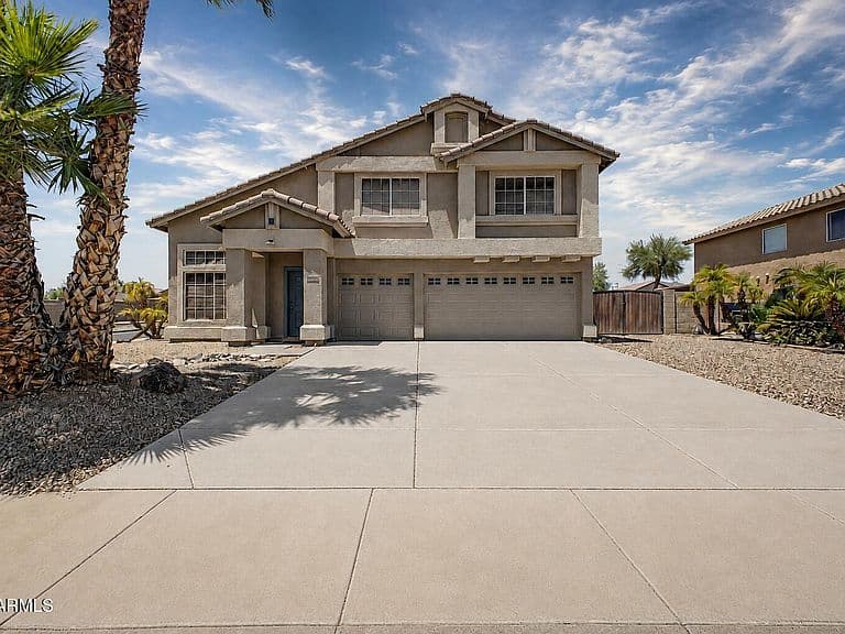 22240 W CANTILEVER Street photo 2