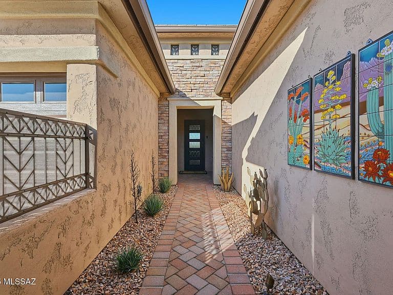 2443 E Copper Valley Way photo 4