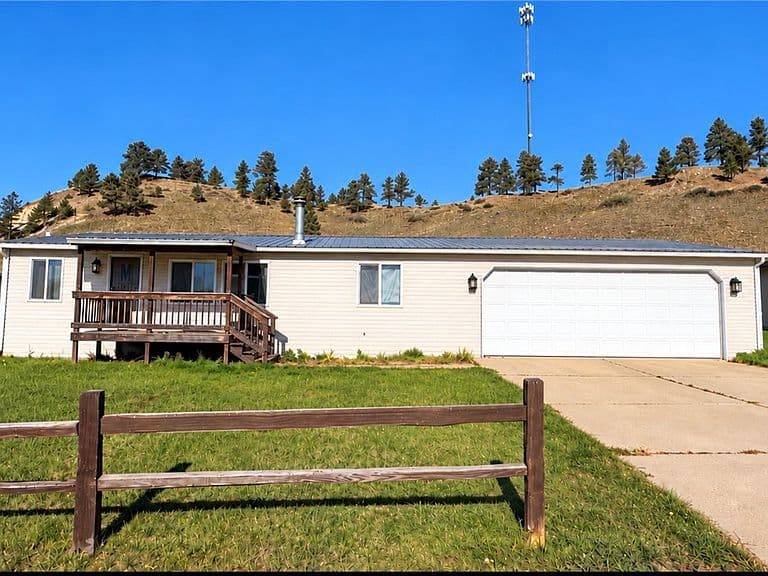 1062 Laramie Cir photo 1
