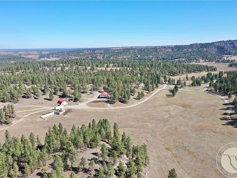 1041 Goulding Creek Rd photo 1