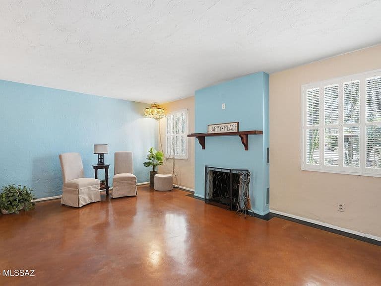 3813 E Calle De Soto photo 5