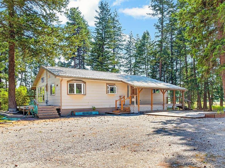 4960 Whitefish Stage Rd photo 2