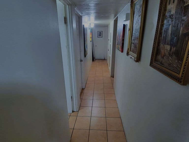 64 N Hunt Dr E photo 3