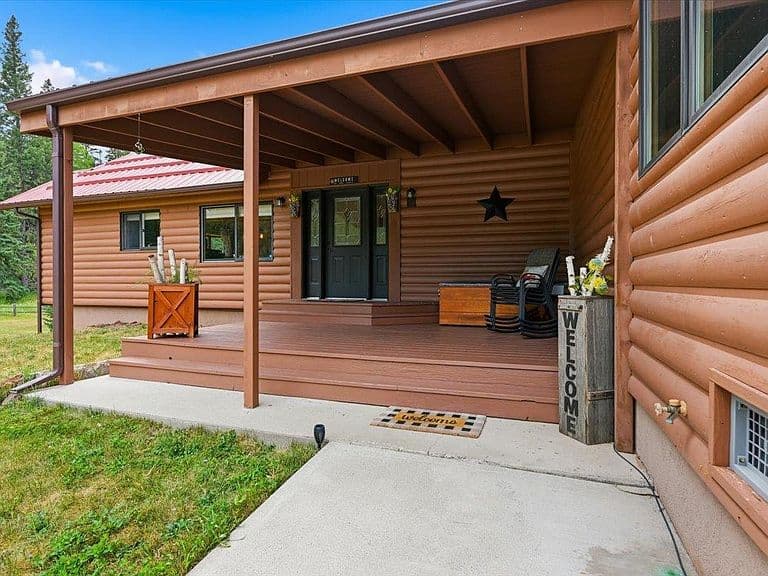 21611 Ginty Ct photo 3