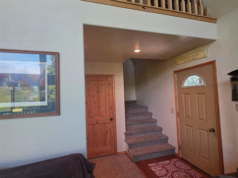719 Doonan Mountain Rd photo 4