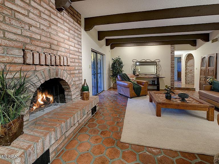 2373 E Miraval Segundo photo 1