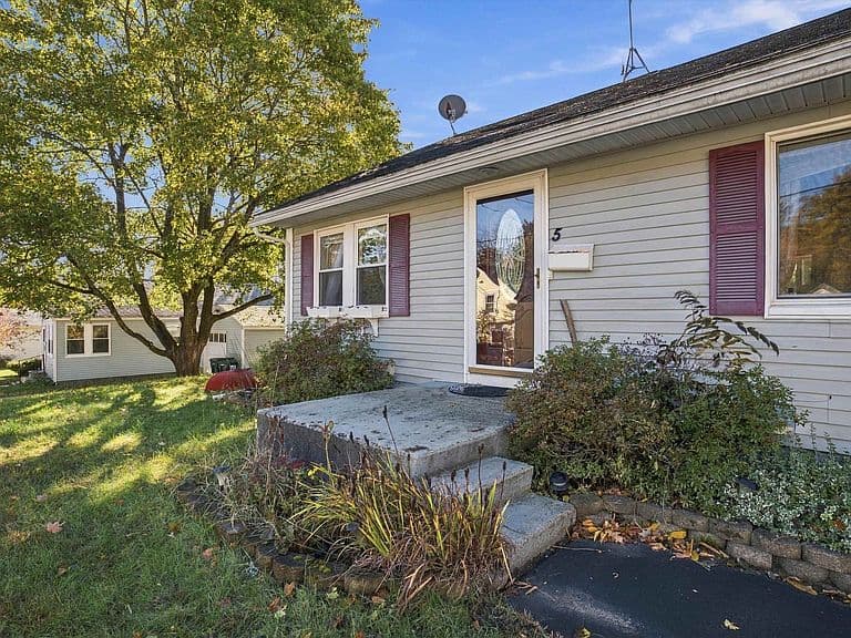 5 Farley Street photo 5