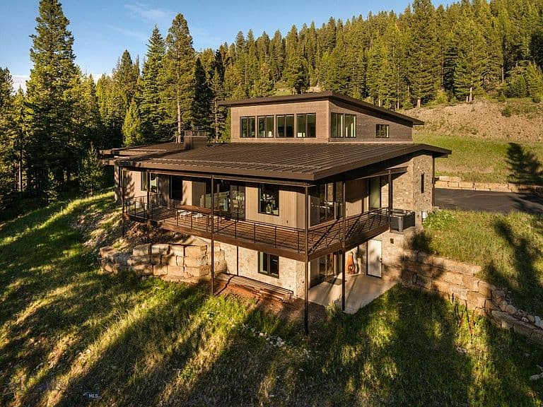 544 Grey Drake Rd photo 3