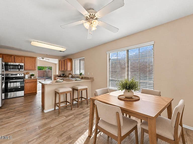 12905 W MANDALAY Lane photo 4