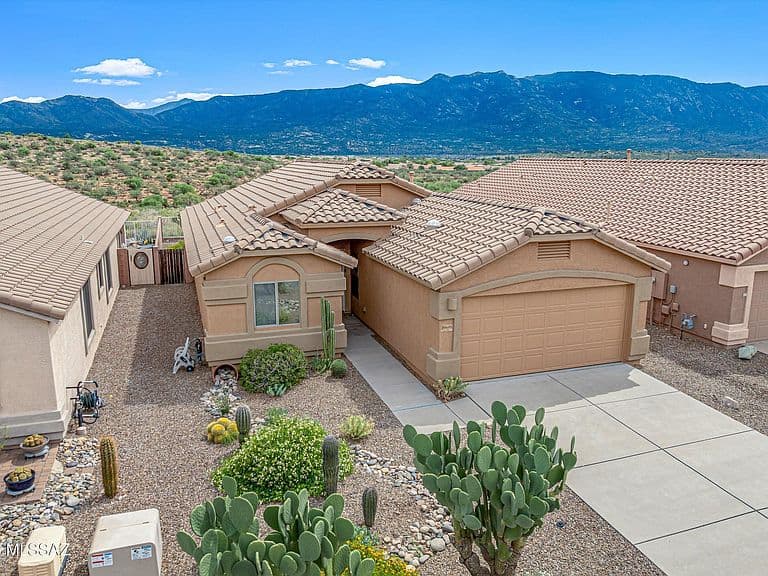 39695 S Diamond Bay Dr photo 2