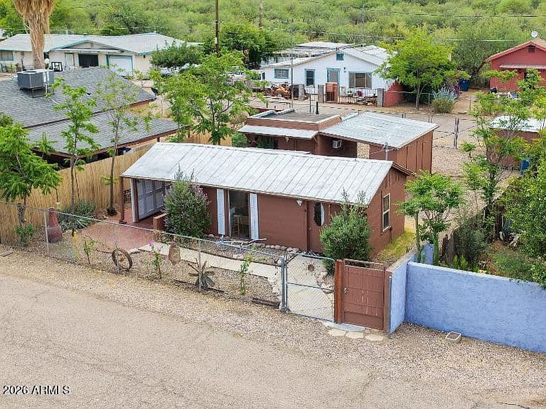 313 W Palma Street photo 5