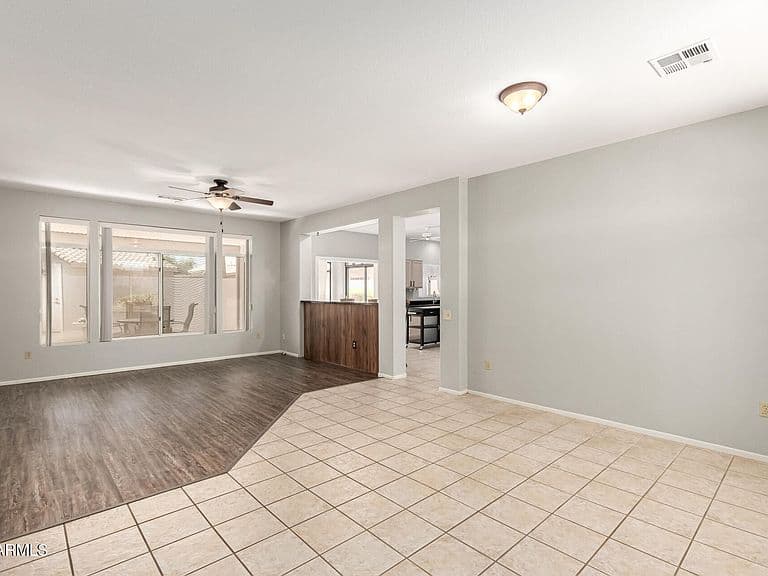 22610 N CABANA Lane photo 2