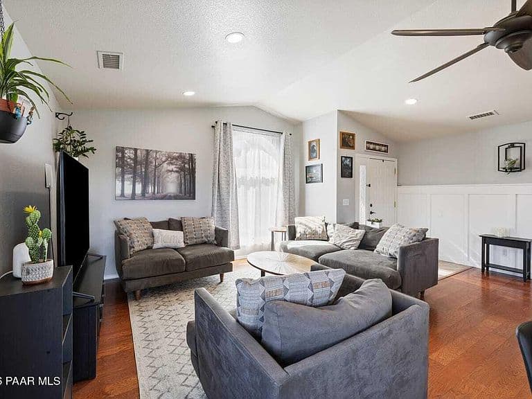 4284 N Cholla Dr photo 5