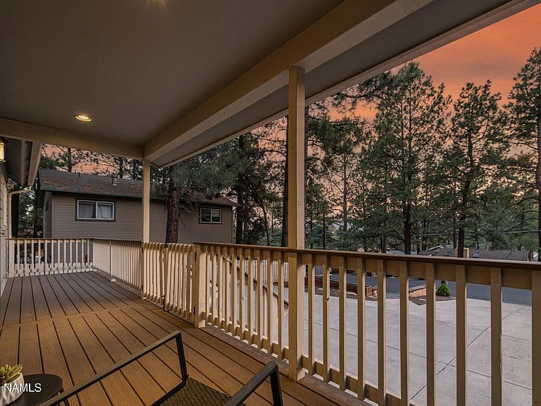 1410 N Rim Dr photo 5