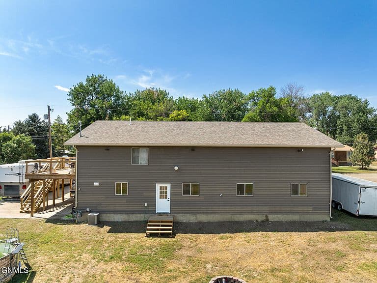 14 N Central Ave photo 4