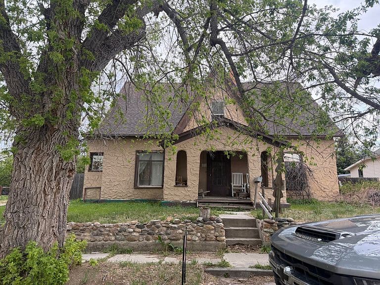311 High St photo 1