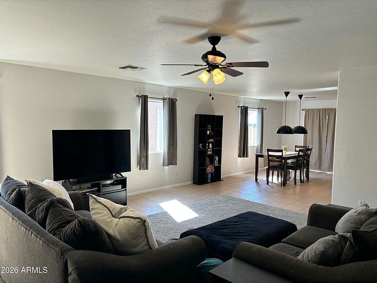 1857 E OMEGA Drive photo 3
