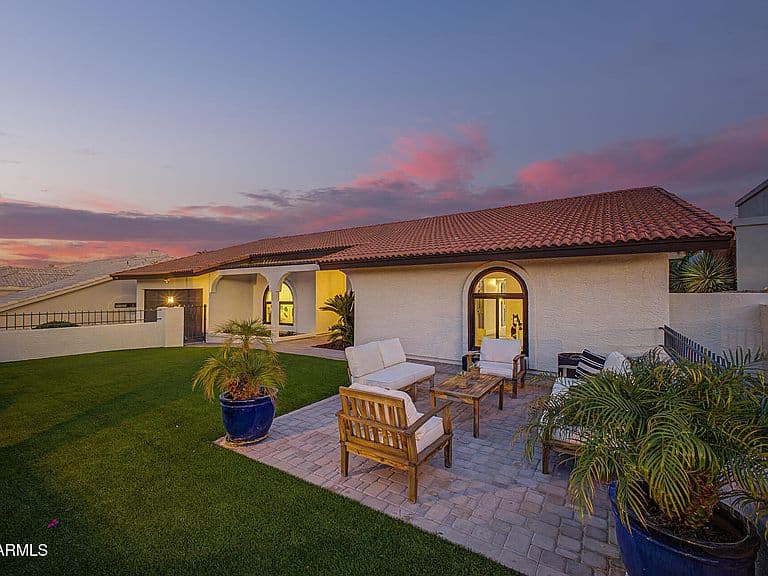 15507 E THISTLE Drive photo 2