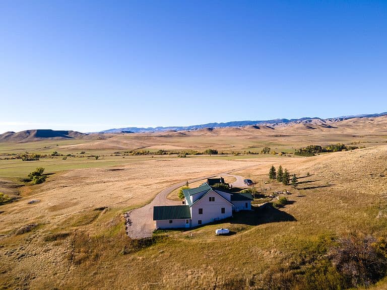 14 Warbonnet Dr photo 3