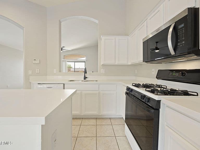 1705 W Muirwood Drive photo 4