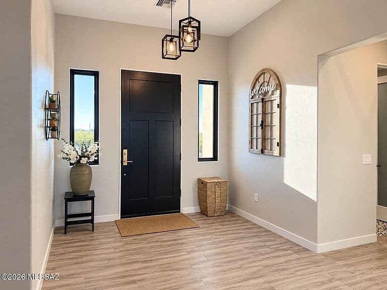 1252 N Calle Rinconado photo 4