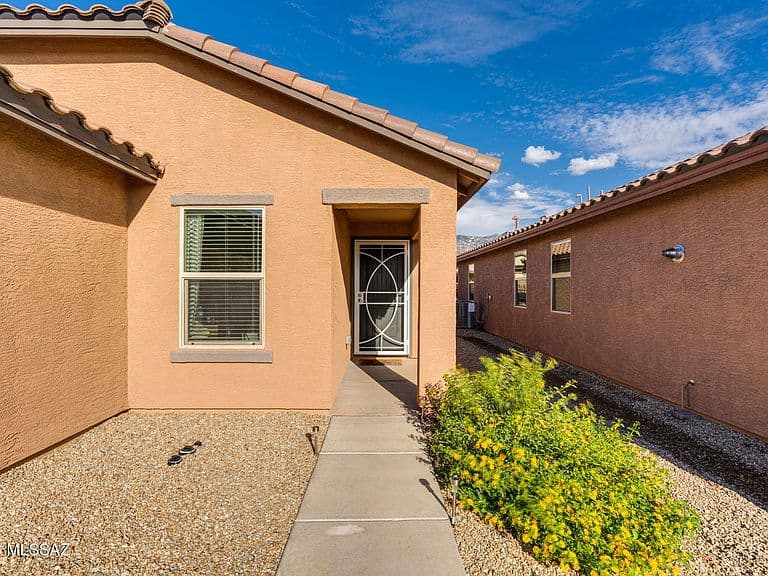 15318 N Desert Lilac Ln photo 2