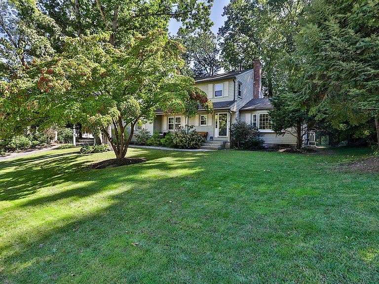 14 Birch Hill Drive photo 2