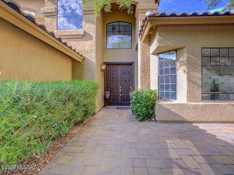 1611 E Sonoran Desert Dr photo 4