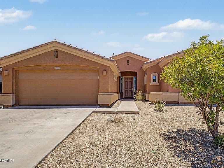 17767 W DESERT VIEW Lane photo 2