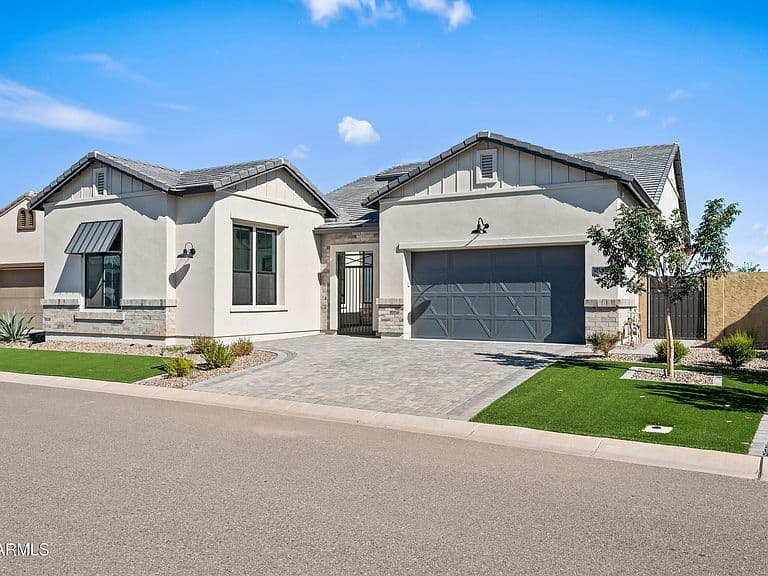 5828 E Star Valley Street photo 1