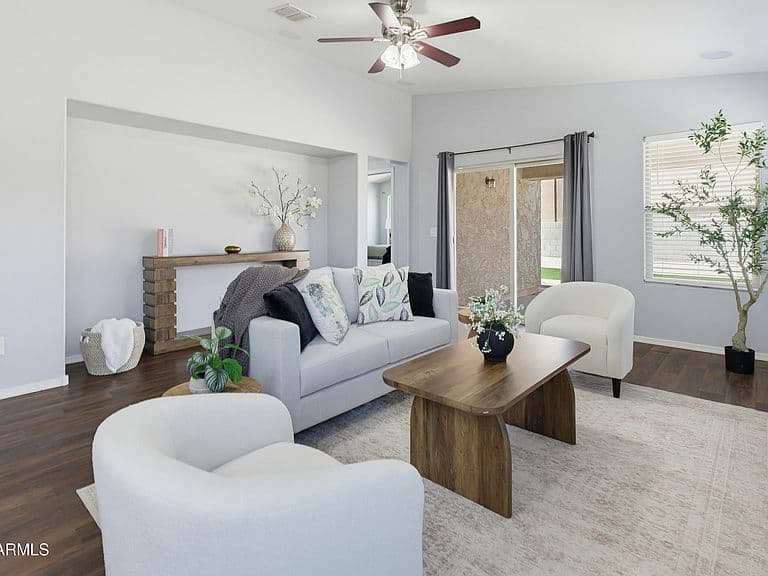 18424 W GETTY Drive photo 3