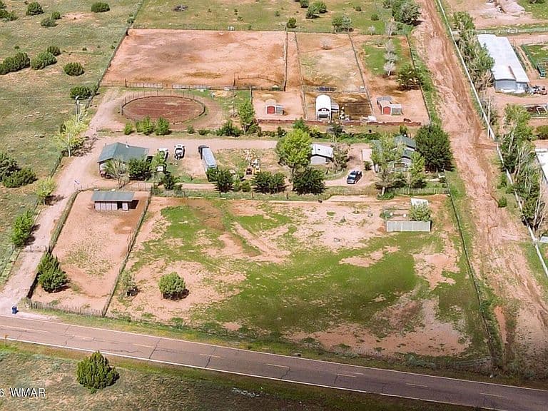 9694 E Concho Hwy photo 1