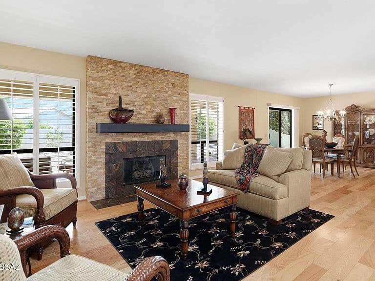 38323 S Golf Course Dr photo 4