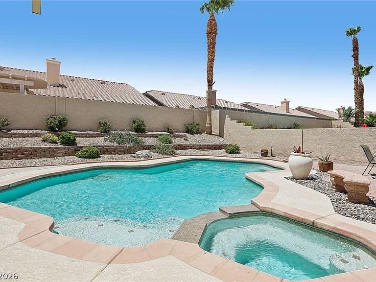 3971 Equinox Ct photo 2