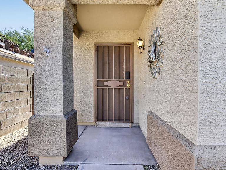 2227 S PALO VERDE Drive photo 3