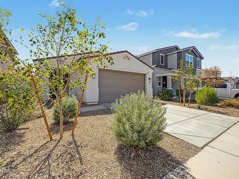 17277 W DALEY Lane photo 3
