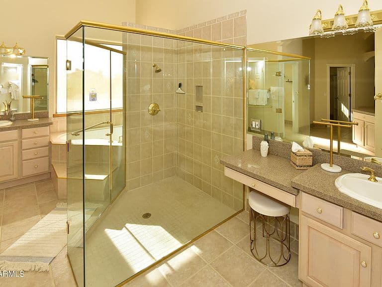 30009 N 58TH Street photo 5