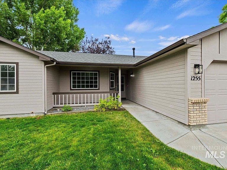 1255 N Tumbler Dr photo 3