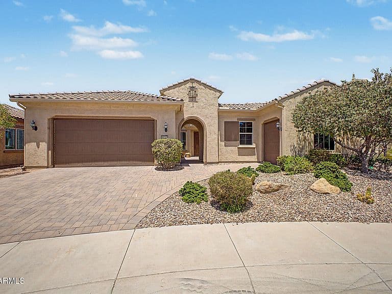 4020 N Brigadier Drive photo 1
